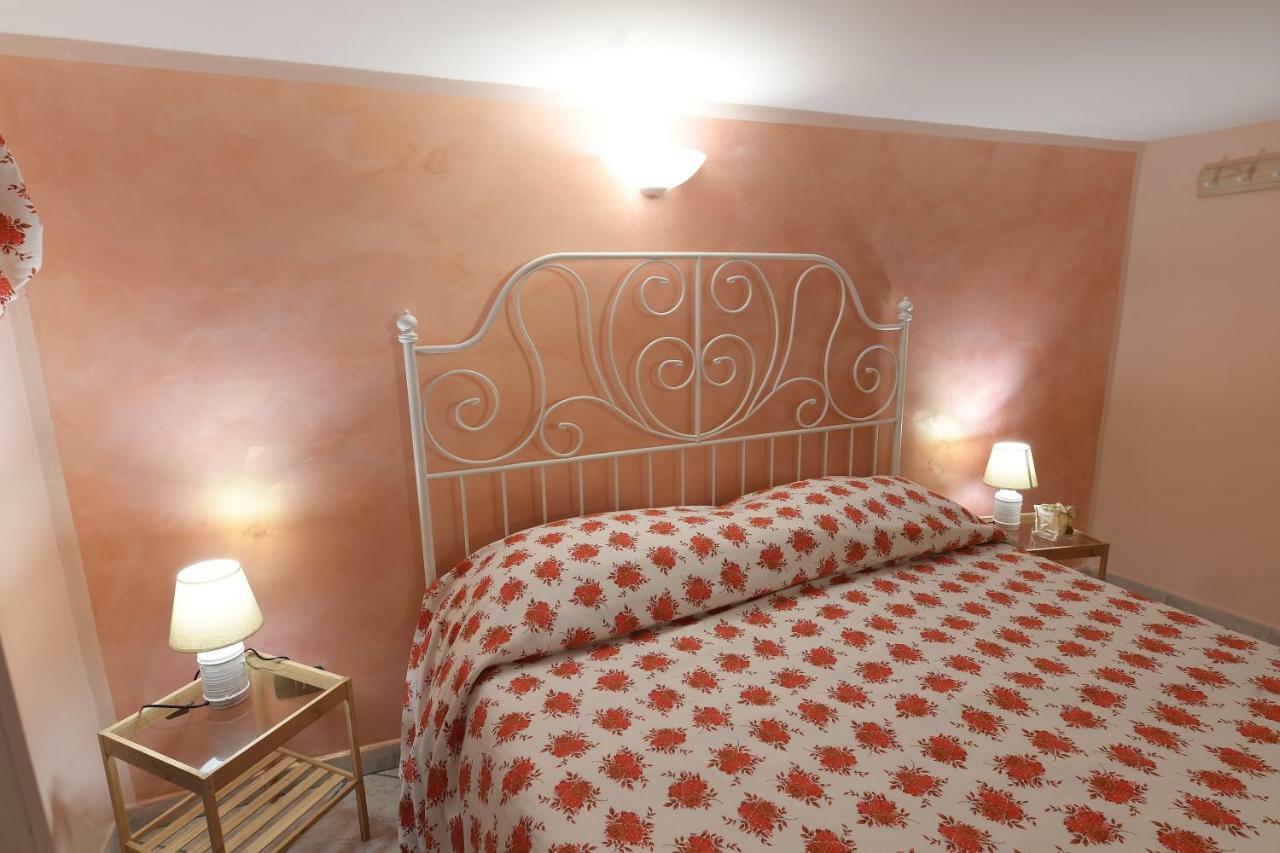 Salerno Centro Apartment Bagian luar foto