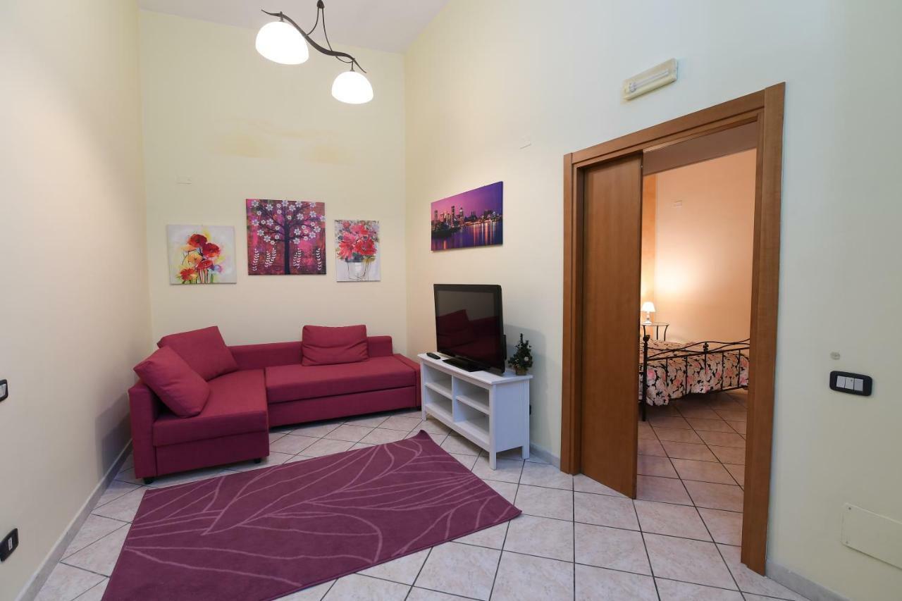 Salerno Centro Apartment Bagian luar foto